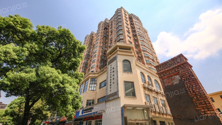 海林大厦外景图