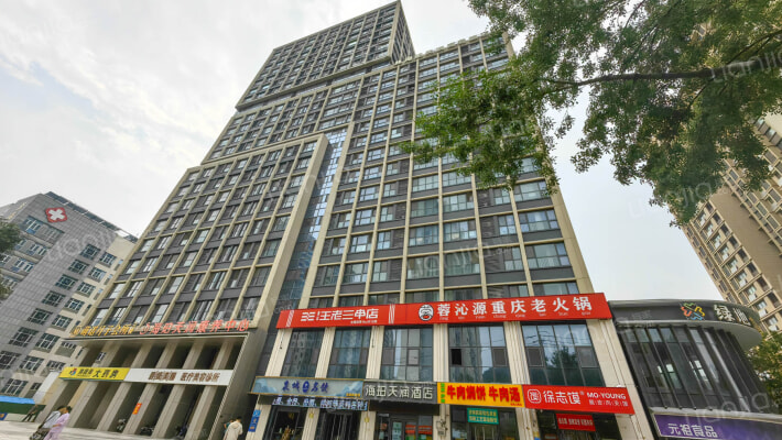 绿地海珀天润外景图