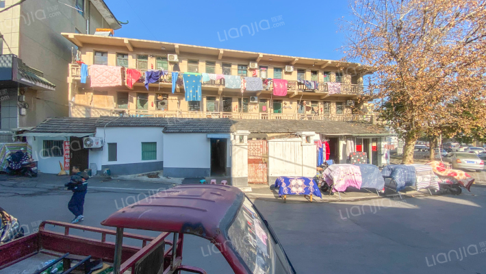 公路局集资楼外景图