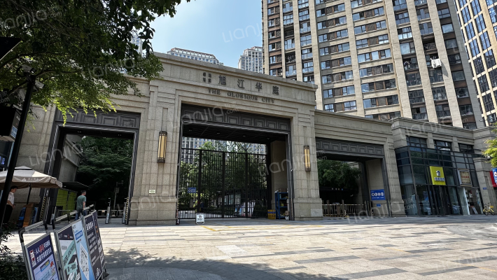 旭江华庭外景图