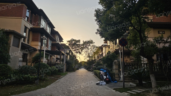 中航樾公馆外景图