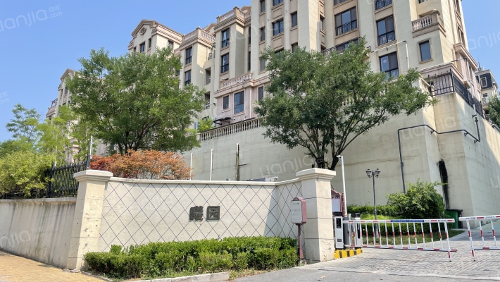 鲁商蓝岸丽舍曦园B6外景图