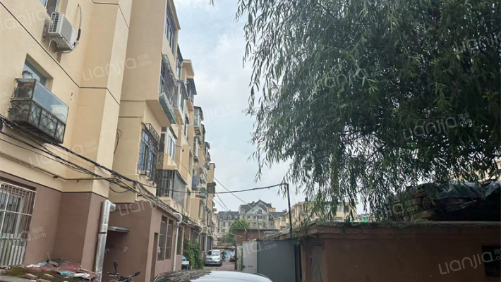 老嵩华府外景图