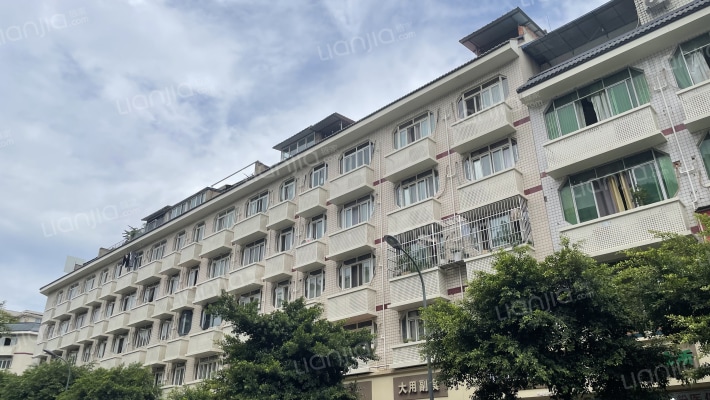 兴业街118号外景图