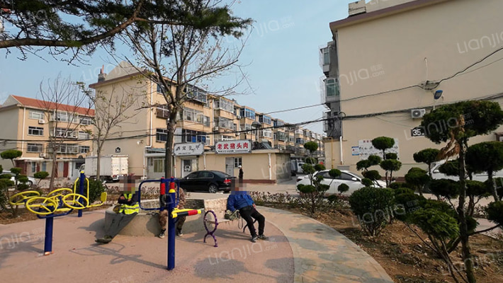 东城小区外景图