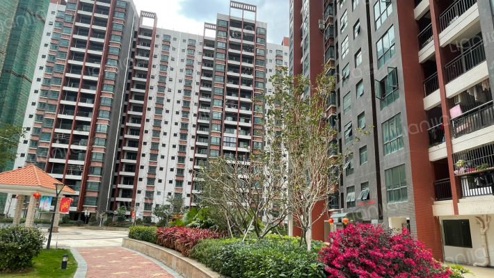 创富豪庭外景图