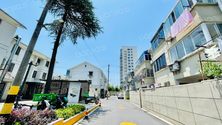 桃园新村东区外景图