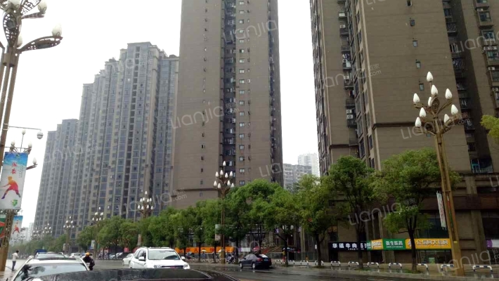 海怡江山外景图