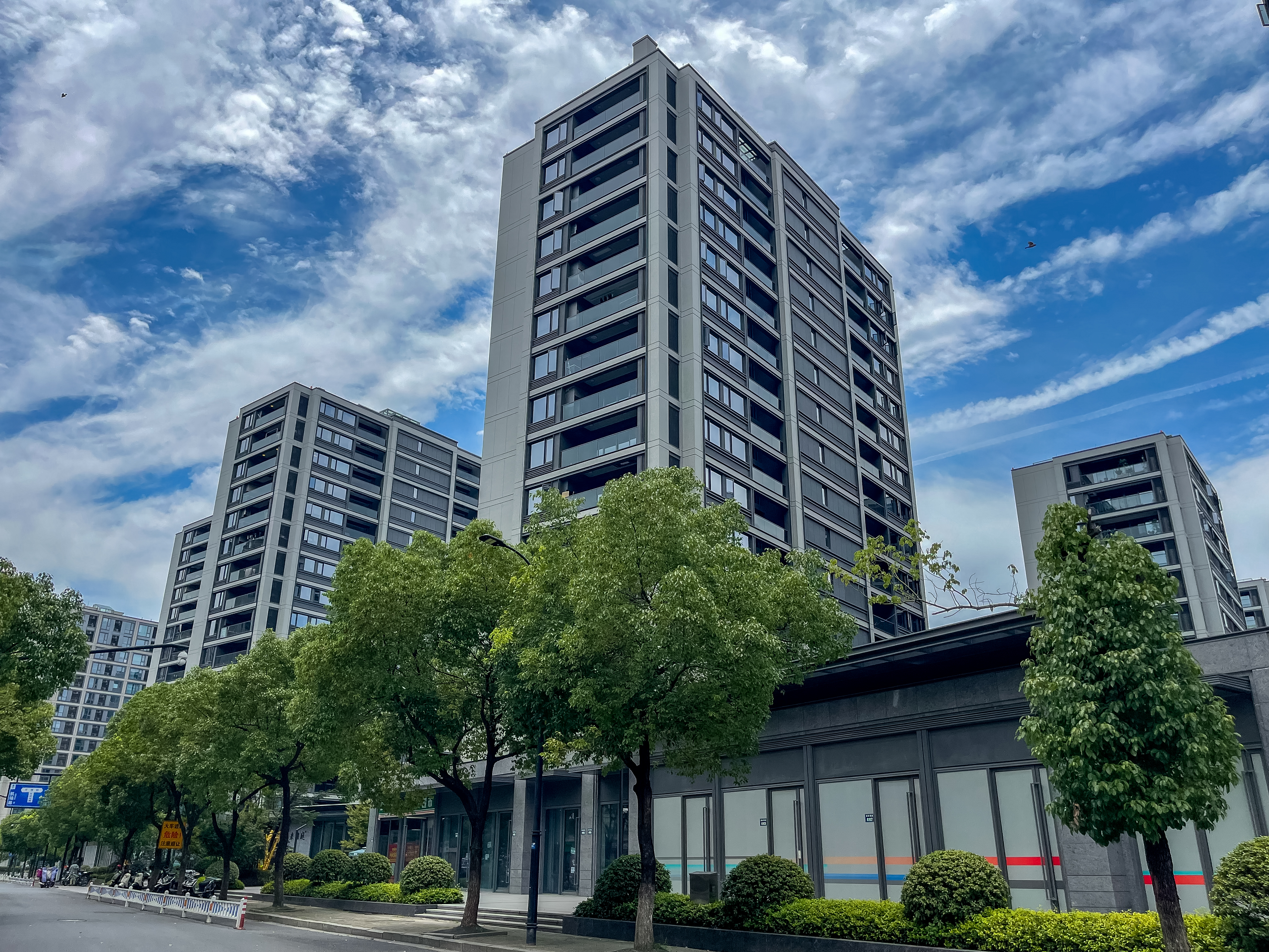 春来雅庭小区实景 10