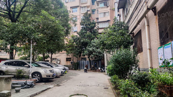 华榕商厦外景图