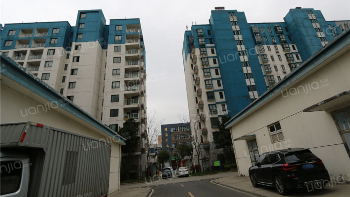 张家港南庄公寓外景图