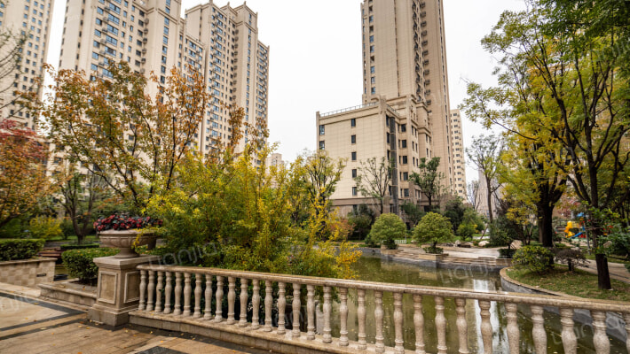 曲江龙邸外景图