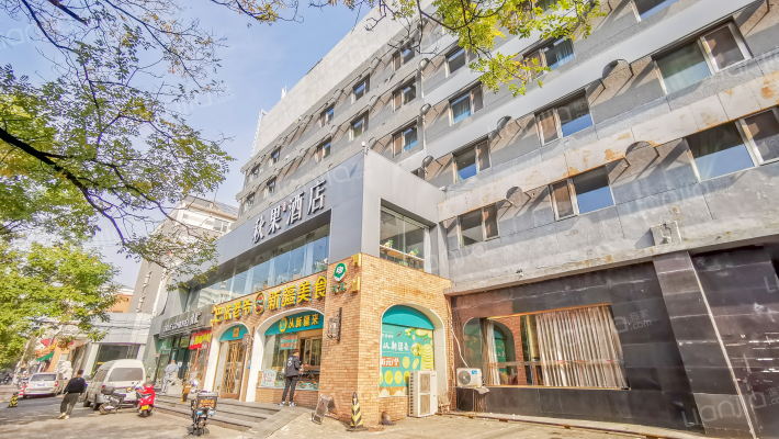 樱花中路外景图