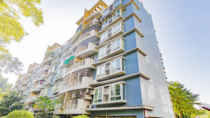 南铁华庭外景图