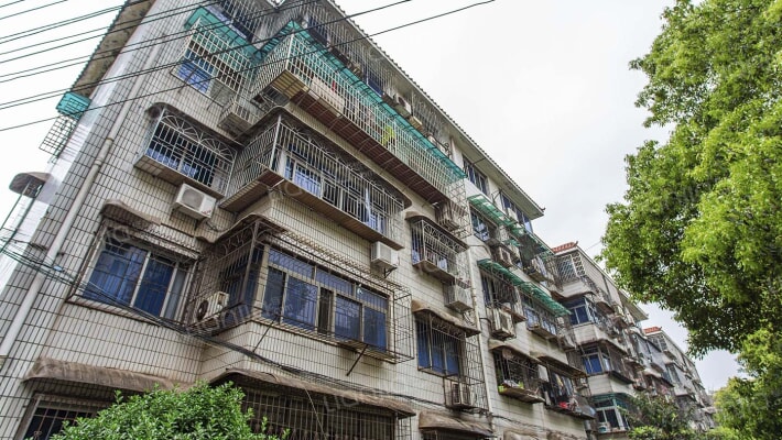 老望开宿舍外景图