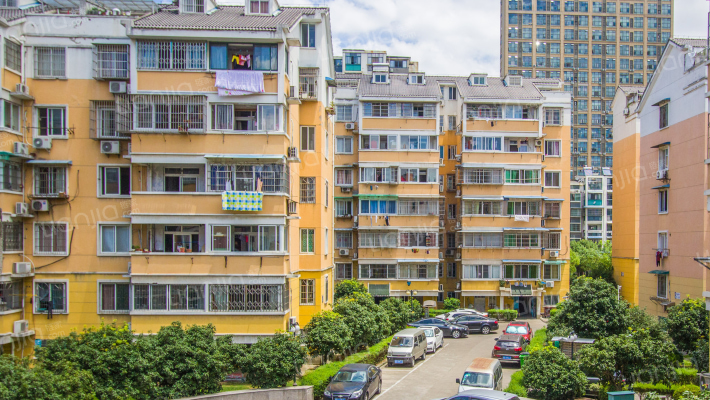 东裕新村A区外景图