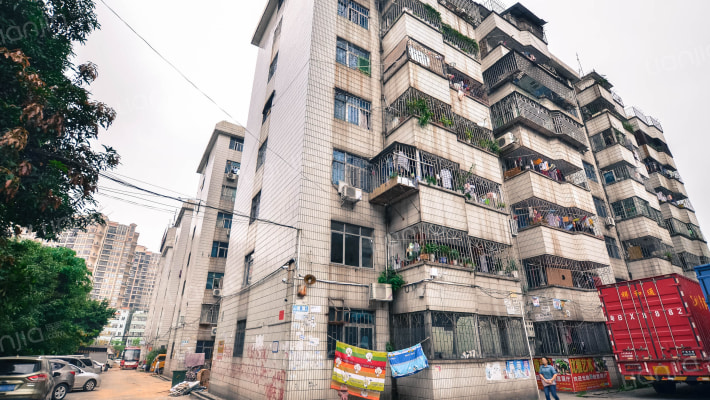 兴业花园外景图