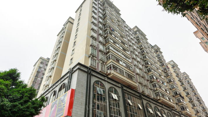 花都银燕大厦外景图