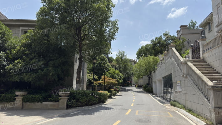 苏宁环球钟山朝阳府外景图