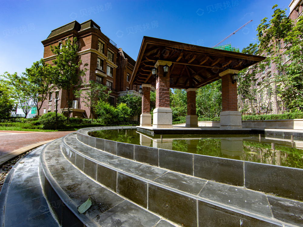 滨江凯旋门相册