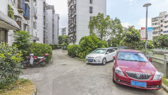 南苑街148弄小区外景图