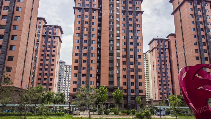 颐品学苑外景图