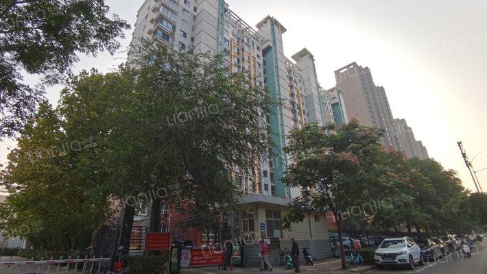 省未管所宿舍外景图