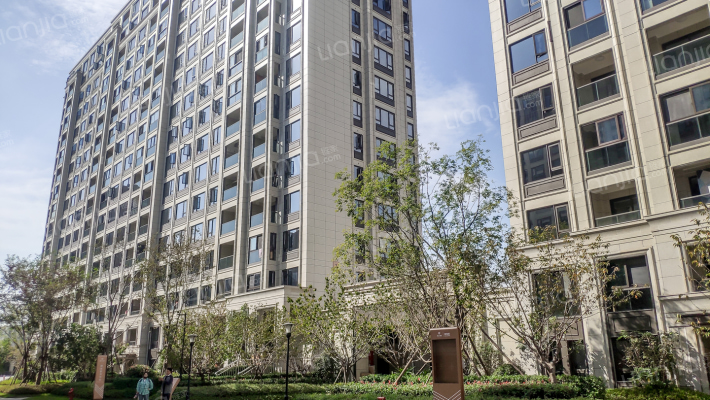 越秀亲爱里外景图