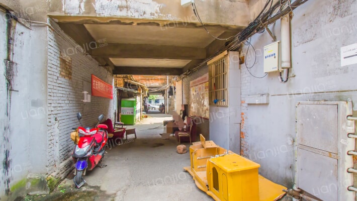 二建家属院外景图