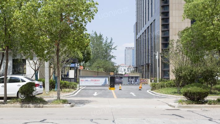 亿诺商务中心外景图