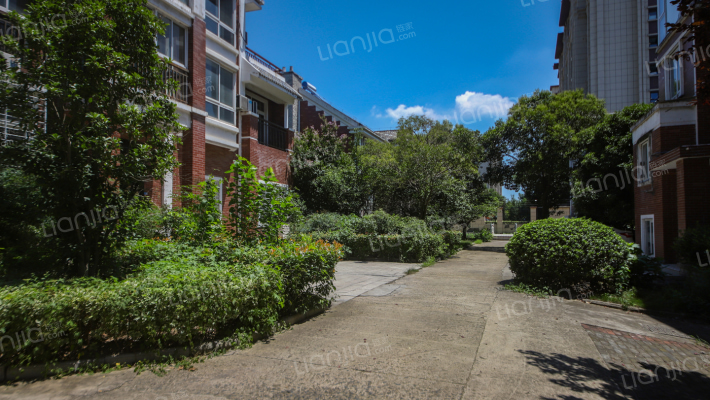 聚贤新城外景图