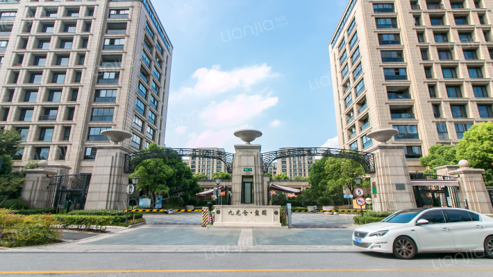 九龙仓玺园外景图