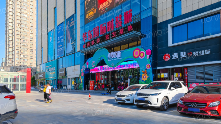 华东万悦城外景图