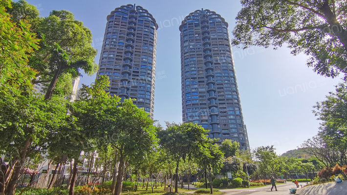 城建御湖峰外景图