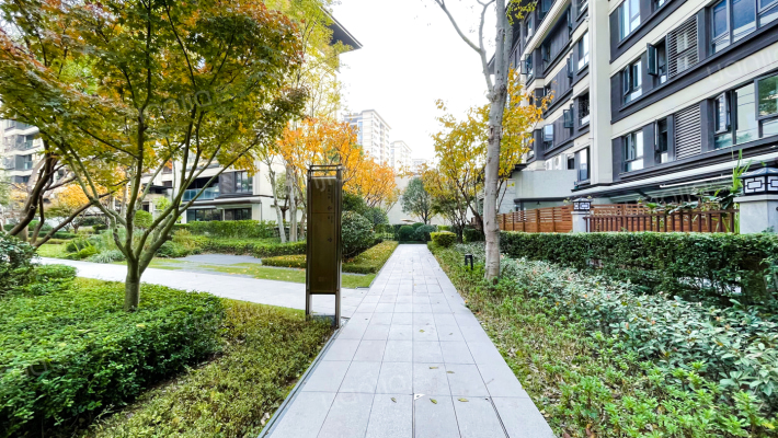 御铂南区外景图