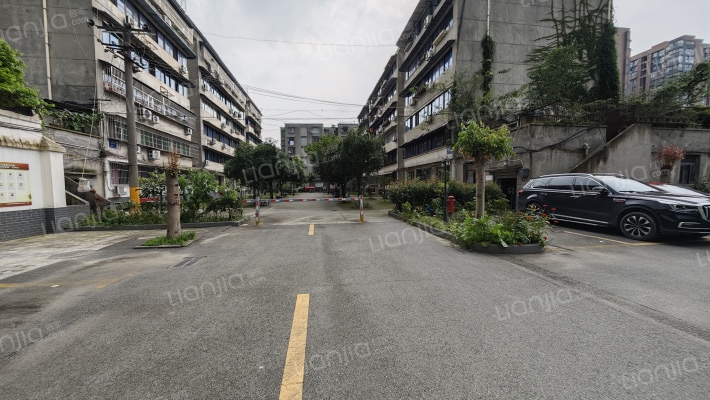 万春路269号外景图