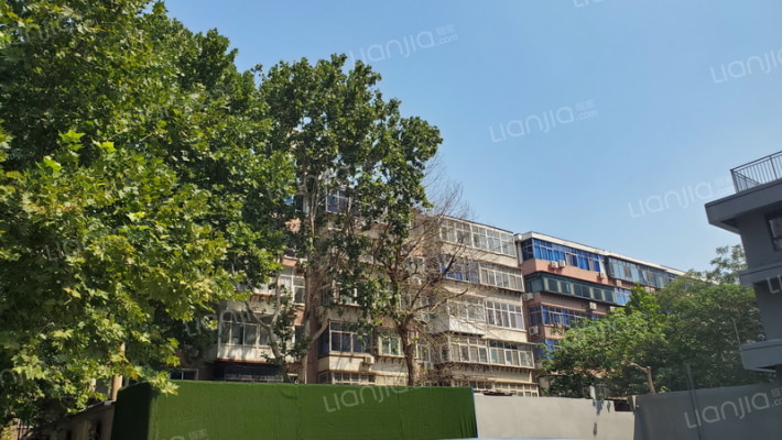 长征街土产公司宿舍外景图