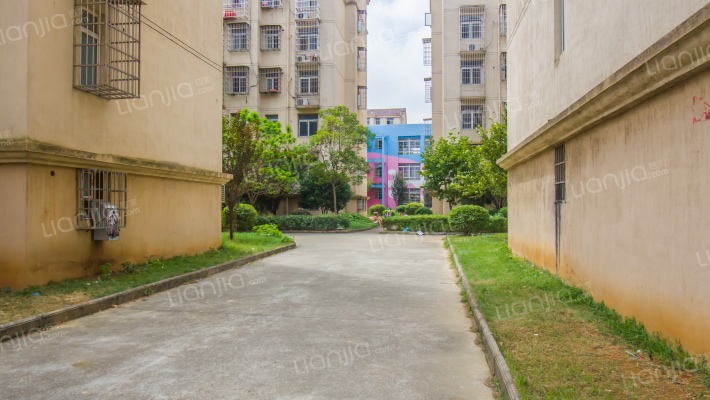 鑫和园小区外景图