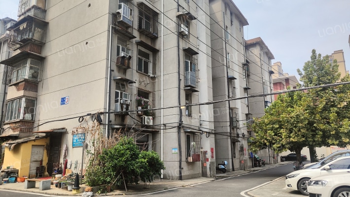 二小东村外景图