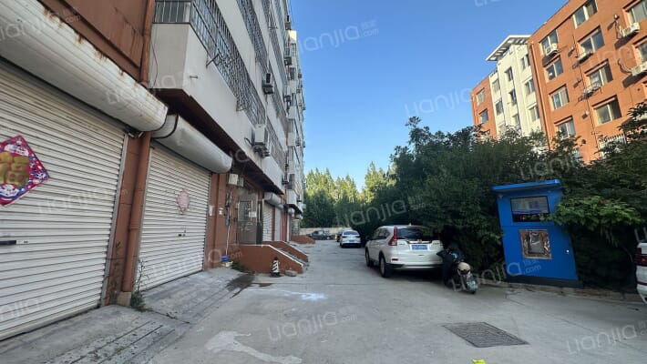 银桥小区外景图