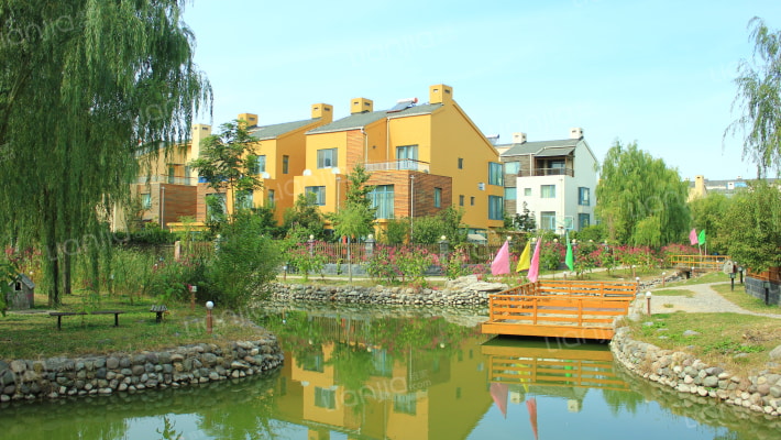 观筑庭园外景图