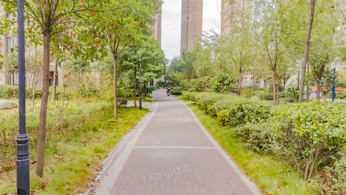 汉北水晶城外景图