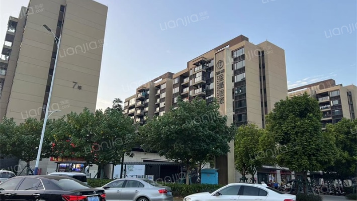 万科中天金域世家外景图