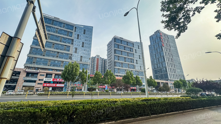 港基城市广场外景图