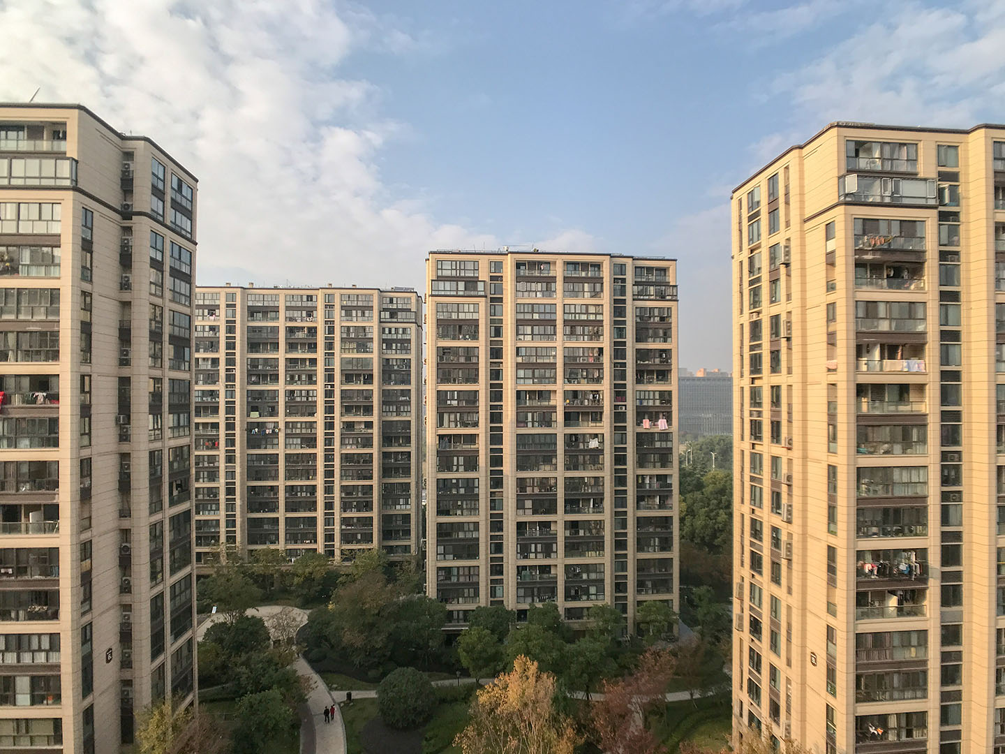 德信大家钱江府小区实景 10
