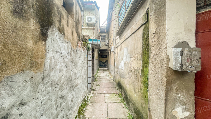 墙弄村外景图