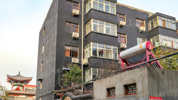 博物馆家属院外景图