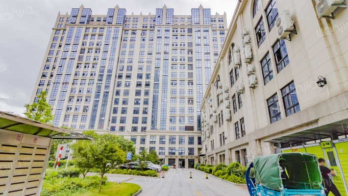 华信君庭外景图