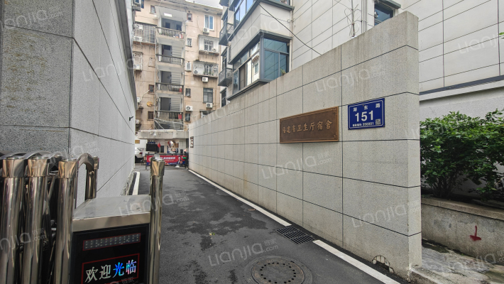 省卫生厅宿舍外景图