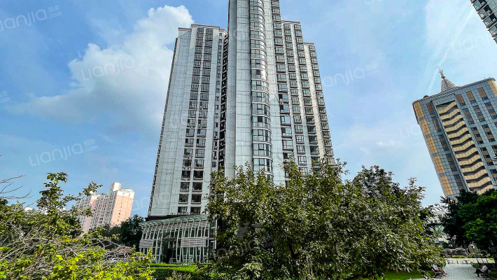 世豪公寓外景图